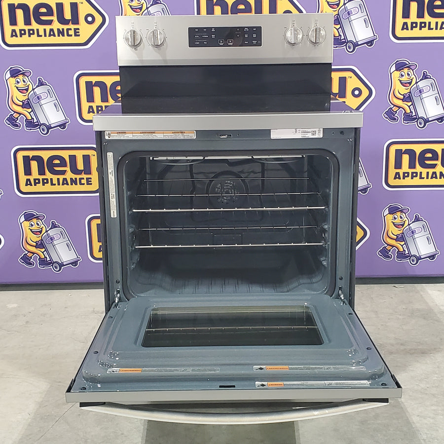 Whirlpool Energy Star 30 Inch Electric Range with Air Cooking Technology, No Preheat Air Fry, Air Baking and Self Clean WFES5030RZ - Scratch and Dent (Minor)