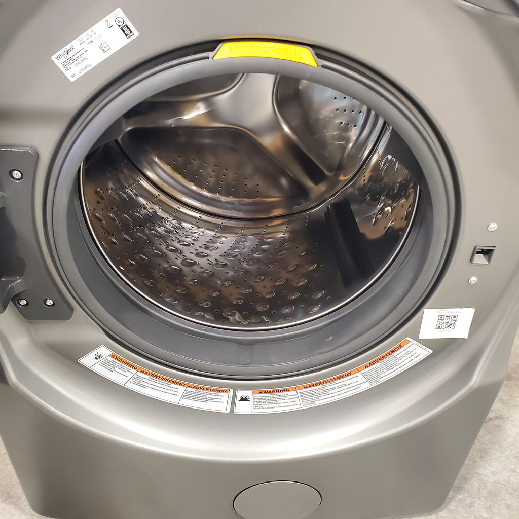 Pictures of Whirlpool Radiant Silver 4.5 cu. ft. Smart Front Load ENERGY STAR® Washer with FreshFlow™ Vent System WFW5720RR - Scratch & Dent - Minor - Neu Appliance Outlet - Discount Appliance Outlet in Austin, Tx
