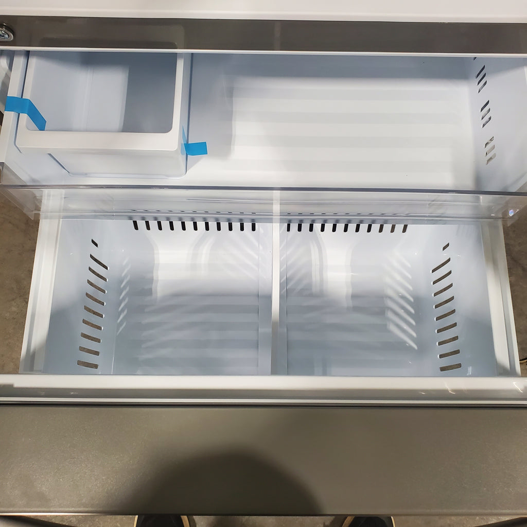 Pictures of LG Print Proof Stainless Steel Counter-Depth MAX 27 cu ft French Door Refrigerator with Water Dispenser and Ice Maker LRFLC2706S - Scratch & Dent - Minor - Neu Appliance Outlet - Discount Appliance Outlet in Austin, Tx