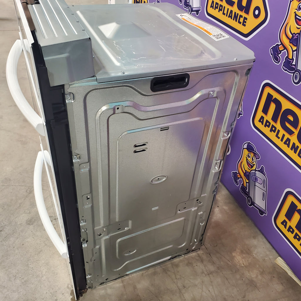 Pictures of Frigidaire Gallery Single Gas 24" Wall Oven with Air Fry, Bread Proof, and Capacitive Touch GCWG2438AW - Scratch and Dent (Minor) - Neu Appliance Outlet - Discount Appliance Outlet in Austin, Tx