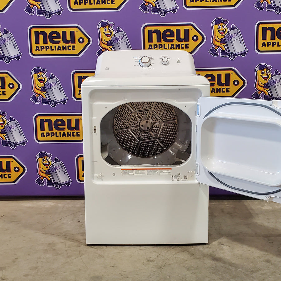 Neu Select GE High Capacity Agitator Washer & Electric Dryer Set: 4.2 cu. ft. High Capacity Agitator Washer With Extra Water Cycle / Option & 7.2 cu. ft. Electric 220v Dryer With Auto Sensor Dry - Certified Refurbished