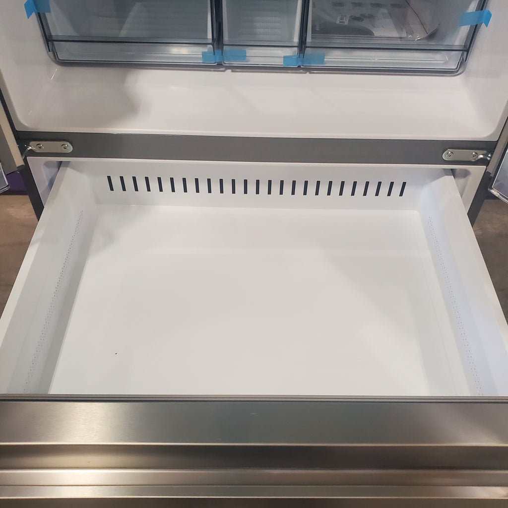 Pictures of Hisense Stainless Steel PureFlat 25.6-cu ft 4-Door Smart French Door ENERGY STAR Refrigerator with Ice Maker, Water and Ice Dispenser HRM260N6TSE - Open Box - Neu Appliance Outlet - Discount Appliance Outlet in Austin, Tx