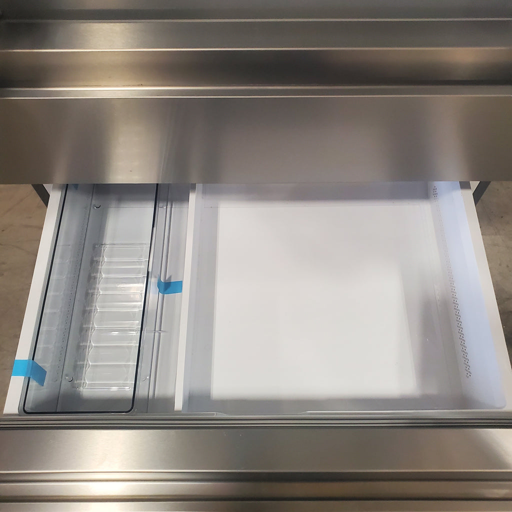 Pictures of Hisense Stainless Steel PureFlat 25.6-cu ft 4-Door Smart French Door ENERGY STAR Refrigerator with Ice Maker, Water and Ice Dispenser HRM260N6TSE - Open Box - Neu Appliance Outlet - Discount Appliance Outlet in Austin, Tx