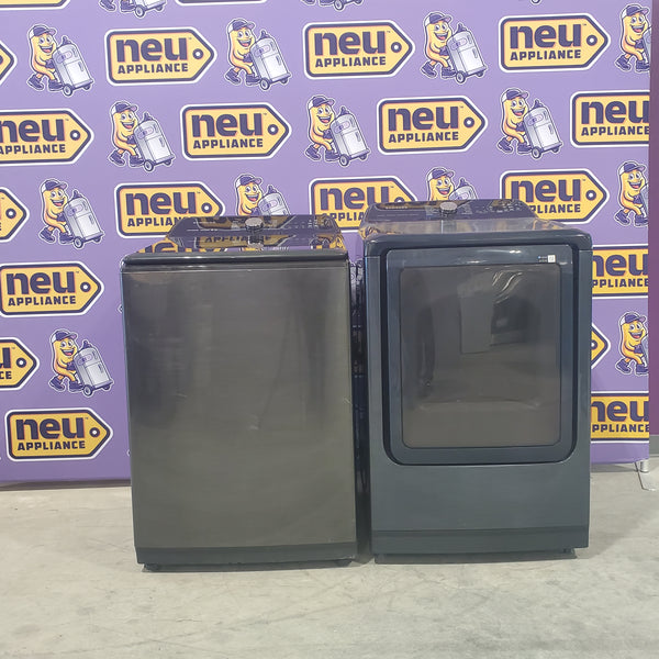 Samsung Black Stainless Steel 5.0 Cu. Ft. Washer with SuperSpeed and Active WaterJet WA50R5400AV - Certified Refurbished and Samsung Brushed Navy Electric 7.4 Cu. Ft. Dryer with PetCare Dry and Steam Sanitize+ DVE54CG7150D - Scratch and Dent (Minor)