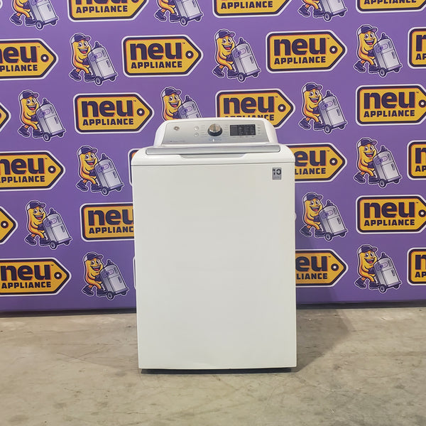 GE White Energy Star Top Load 4.6 Washer with Sanitize with Oxi and Flex Dispense GTW725BSNWS - Certified Refurbished
