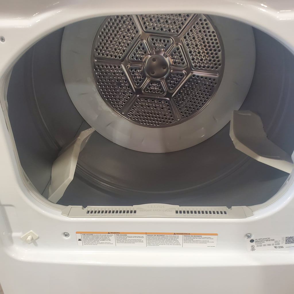 Pictures of GE White Top Load 3.8 Cu. Ft. Washer with Stainless Steel Wash Basket and PresiceFill GTW220ACKWW and GE White Electric Aluminized Alloy Drum 7.2 Cu. Ft. Dryer with Auto Dry and Wrinkle Care Extended Tumble GTD42EASJWW - Certified Refurbished - Neu Appliance Outlet - Discount Appliance Outlet in Austin, Tx
