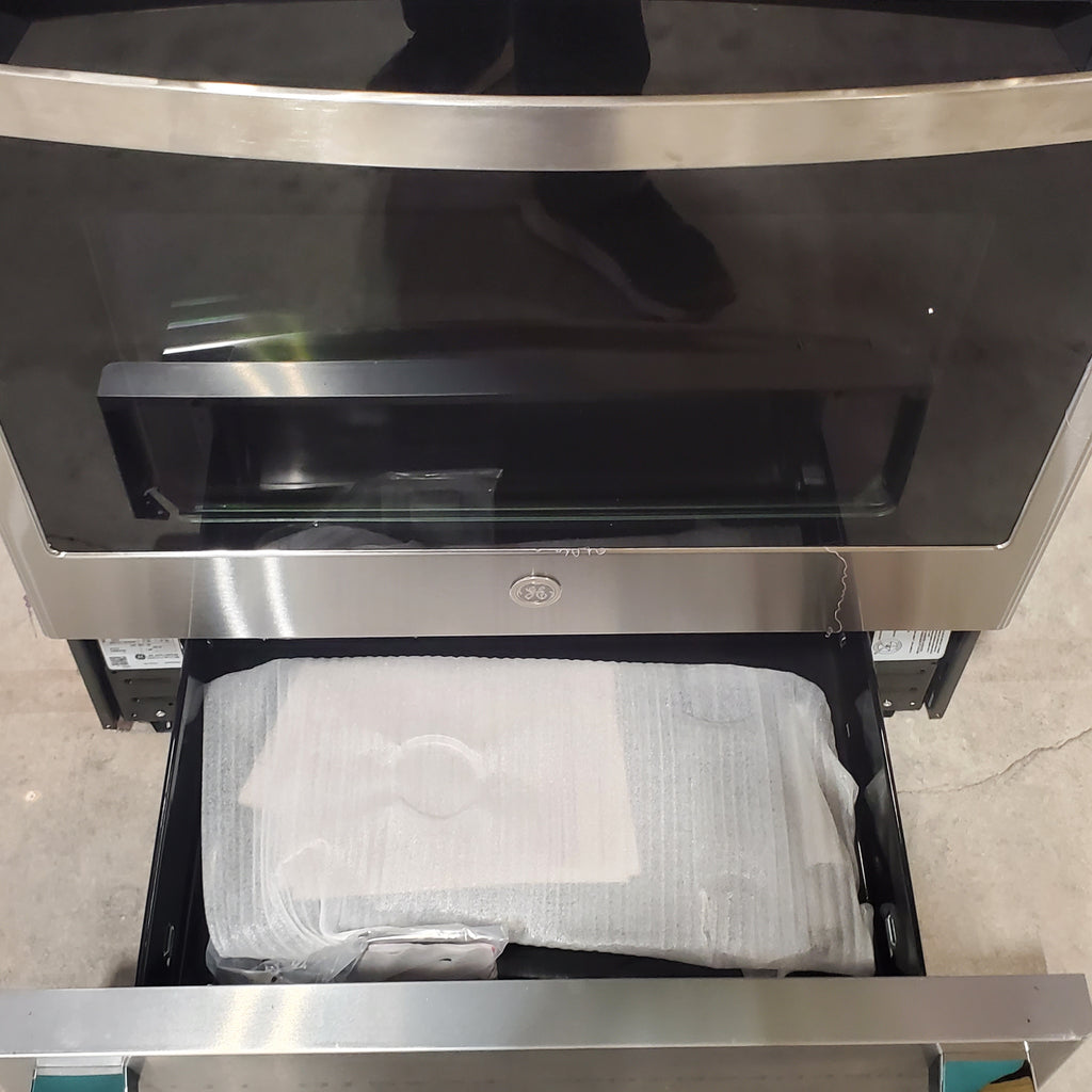 Pictures of GE Profile™ 30" Smart Slide-In Front-Control Gas Fingerprint Resistant Stainless Range with No Preheat Air Fry PGS930YPFS - New in Box - Neu Appliance Outlet - Discount Appliance Outlet in Austin, Tx