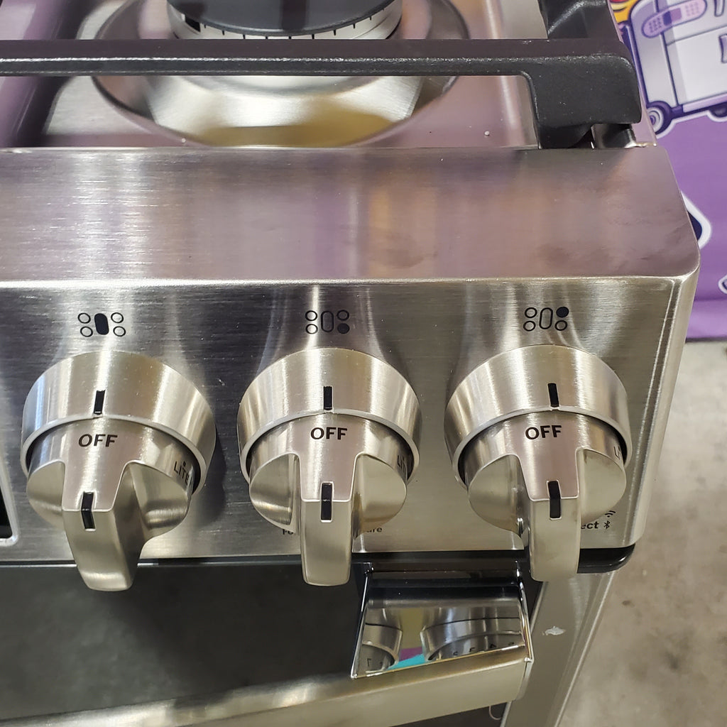 Pictures of GE Profile™ 30" Smart Slide-In Front-Control Gas Fingerprint Resistant Stainless Range with No Preheat Air Fry PGS930YPFS - New in Box - Neu Appliance Outlet - Discount Appliance Outlet in Austin, Tx