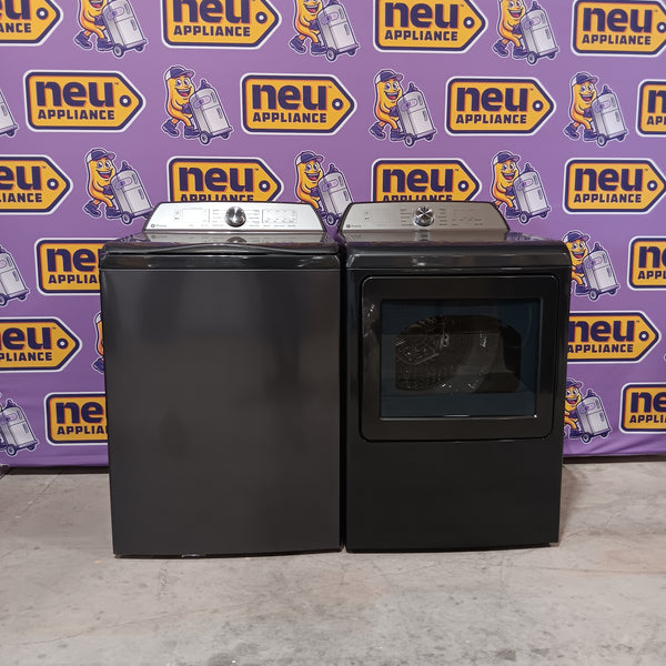 GE Profile™ ENERGY STAR® 5.0 cu. ft. Capacity Washer with Smarter Wash Technology and FlexDispense™ PTW600BPRDG - New in Box and GE Profile ENERGY STAR 7.4 cu. ft. Electric Dryer with 120 ft. Venting in Diamond Gray GE9874E - PTD60EBPRDG - New in Box