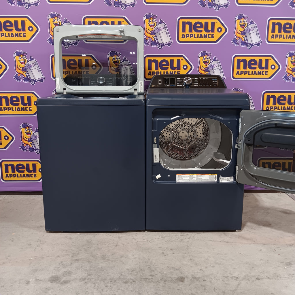 Pictures of GE Profile™ ENERGY STAR® 5.4 cu. ft. Capacity Washer with Smarter Wash Technology and Adaptive SmartDispense PTW800BPWRS - New in Box and GE Profile™ 7.3 cu. ft. Capacity Smart Gas Dryer with Steam and Washer Link GE9871G - PTD80GBPTRS - New in Box - Neu Appliance Outlet - Discount Appliance Outlet in Austin, Tx