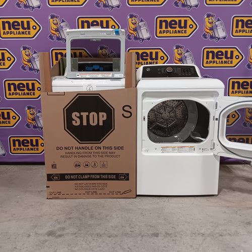 GE 4.5 cu. ft. Top Load Washer with Water Level Control GTW585BSVWS - New in Box and GE Electric 7.4 Cu. Ft. Front Load Dryer with Sensor Dry in White GTD58EBSVWS - Open Box