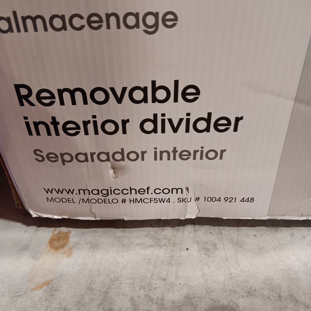 Pictures of Magic Chef 5.0. cu. ft. Chest Freezer with Interior LED Light and Defrost Water Drain 25SA185 - HMCF5W4 - New in Box - Neu Appliance Outlet - Discount Appliance Outlet in Austin, Tx