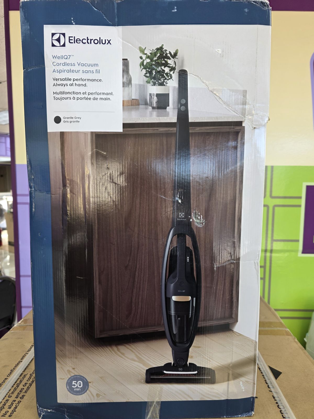 Electrolux WellQ7™ Bagless Cordless Vacuum in Grey S137 - EHVS35S2AU - Open Box