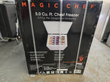 Magic Chef 5.0. cu. ft. Chest Freezer with Interior LED Light and Defrost Water Drain S186 - HMCF5W4 - Open Box