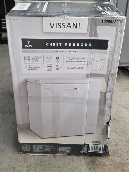 Vissani 7.0 cu. ft. Manual Defrost Chest Freezer with LED Light in White, Garage Ready S166 - HMCF7W5 - Scratch & Dent (Minor)