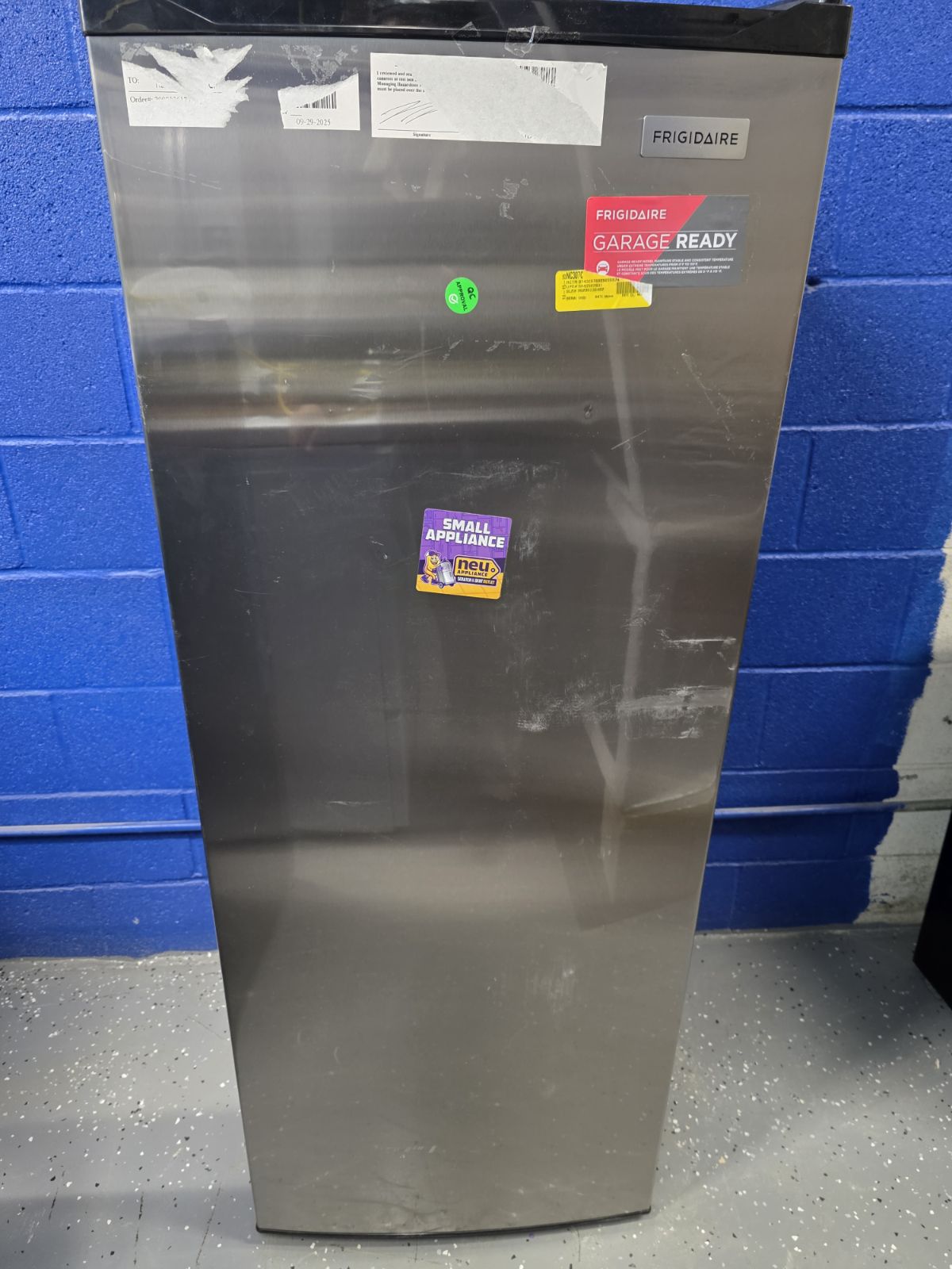 Frigidaire 6.5-cu ft Garage Ready Upright Freezer in Stainless Steel - S174 - EFRF698 - Scratch & Dent (Major)