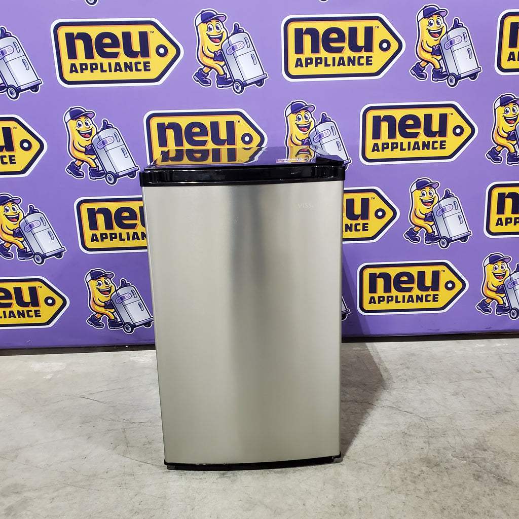 Pictures of Vissani 4.4 cu. ft. Mini Refrigerator in Stainless Look with 7-Door Racks, Glass Shelves, and Energy Efficiency 25135SD677 - MDAR44SS5 - Scratch & Dent (Minor) - Neu Appliance Outlet - Discount Appliance Outlet in Austin, Tx