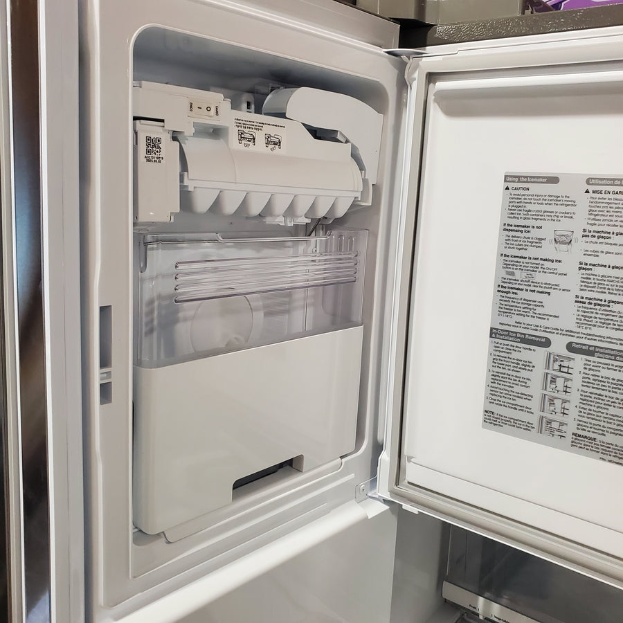 LG 27.8-cu ft 4-Door French Door Refrigerator with Dual Ice Maker in Fingerprint Resistant Steel 22SD016 - LRMXS2806S - Open Box