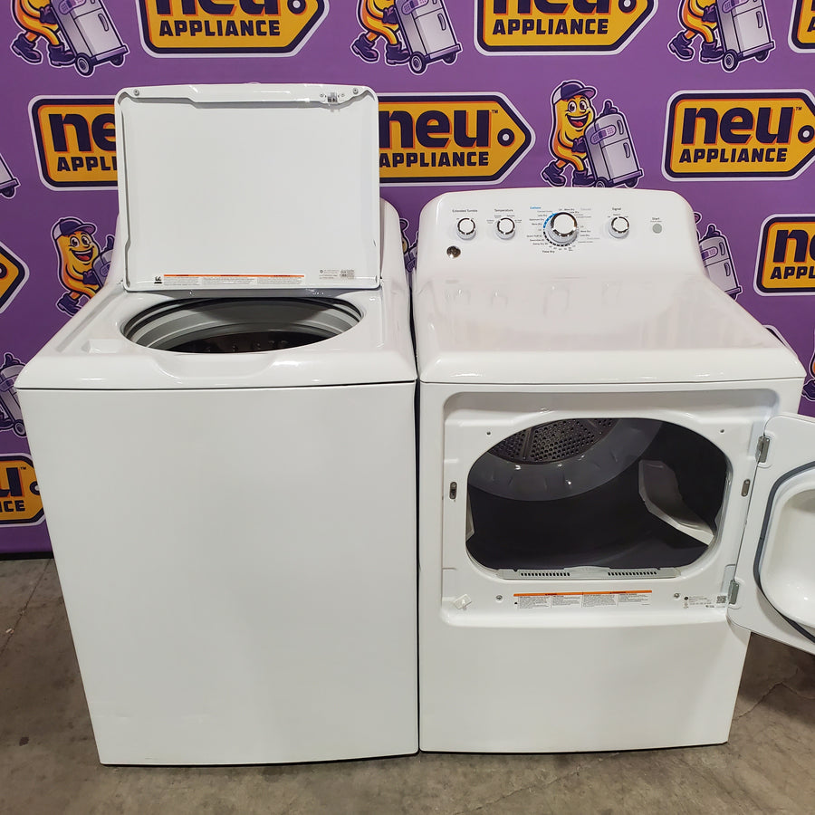 GE White Top Load 4.2 Cu. Ft. Washer with Stainless Steel Basket and Dual Action Agitator GTW460ASJWW - Certified Refurbished and GE White Electric 7.2 Cu. Ft. Dryer with Aluminized Alloy Drum  16304 - GTD42EASJWW - Certified Refurbished