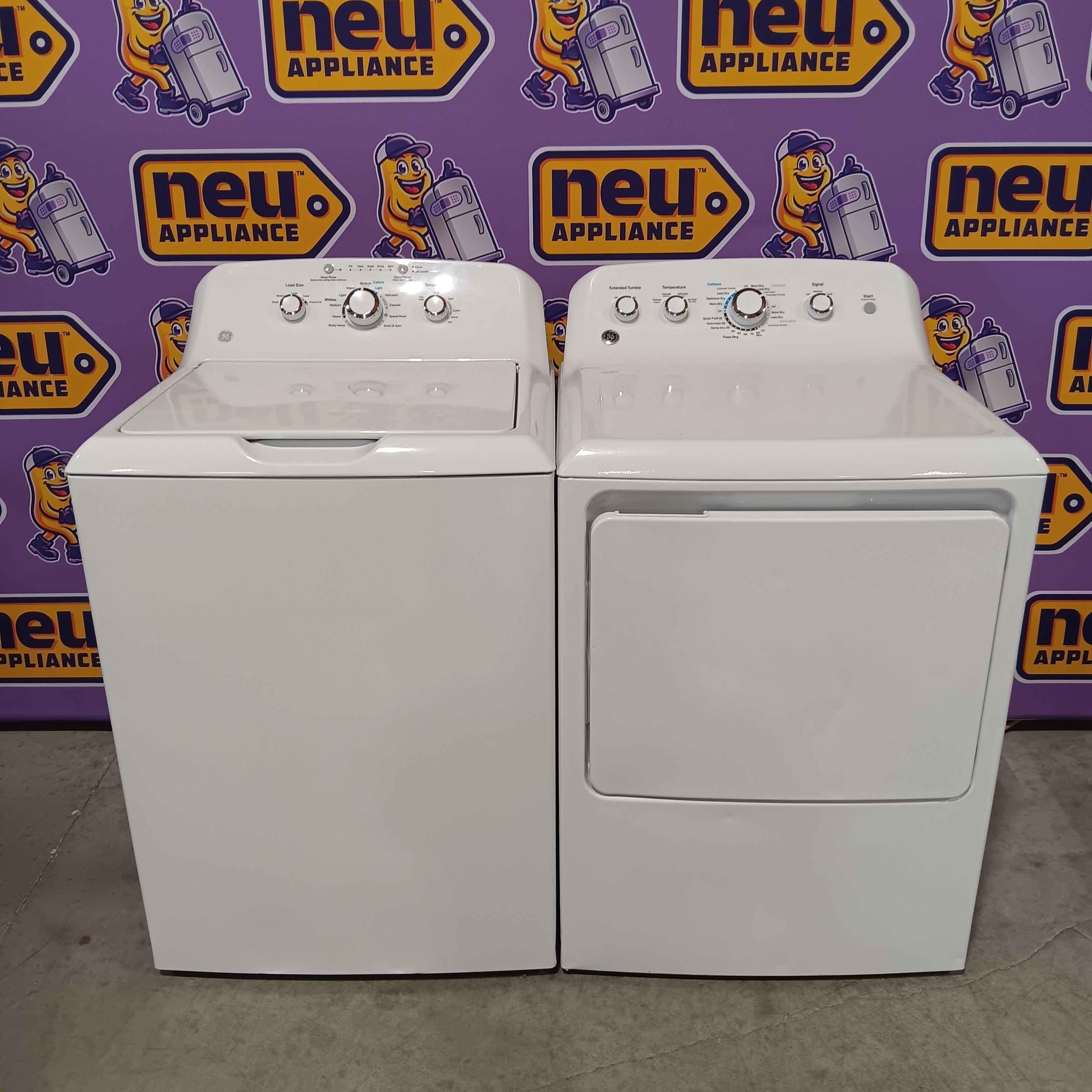 GE 3.8 cu. ft. Capacity Washer with Stainless Steel Basket in