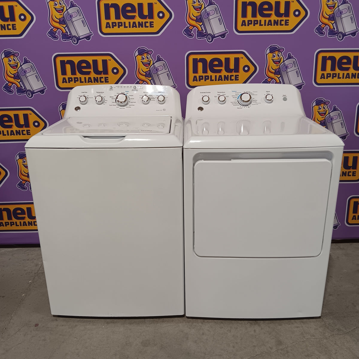 GE® 4.5 cu. ft. Capacity Washer with Stainless Steel Basket in White GTW465ASNWW - Certified Refurbished and GE White Electric 7.2 Cu. Ft. Dryer with Aluminized Alloy Drum GTD42EASJWW - Certified Refurbished