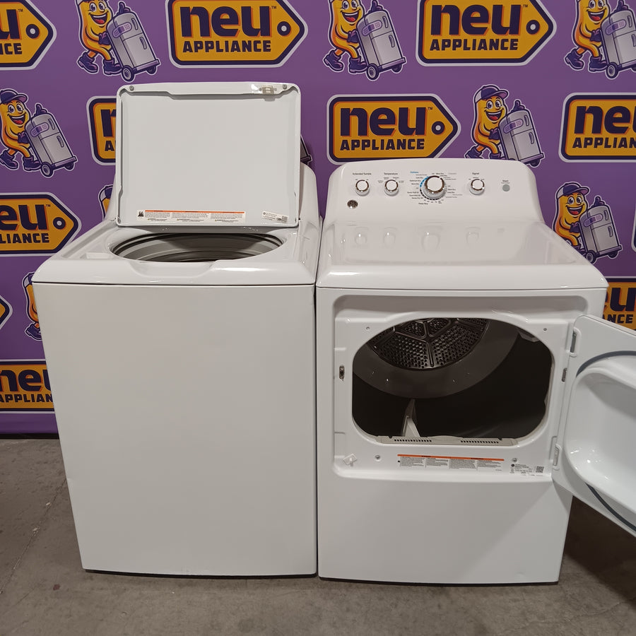 GE® 4.5 cu. ft. Capacity Washer with Stainless Steel Basket in White GTW465ASNWW - Certified Refurbished and GE White Electric 7.2 Cu. Ft. Dryer with Aluminized Alloy Drum GTD42EASJWW - Certified Refurbished