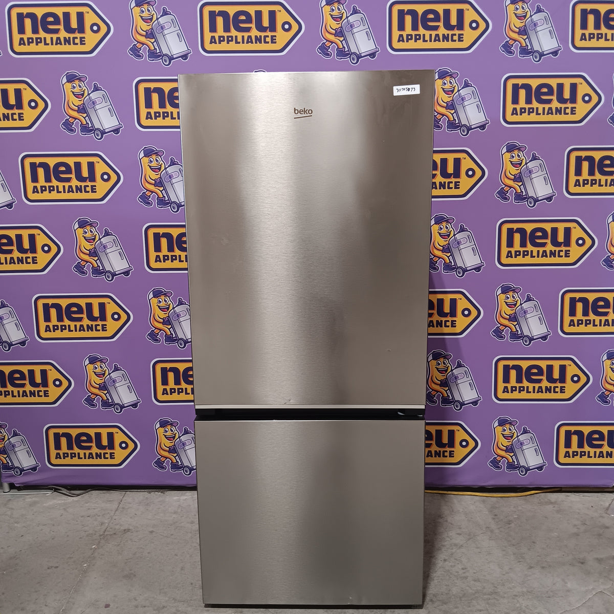Beko 30” Counter-Depth Bottom Freezer Refrigerator with Ice Maker, Right Hinge BFBF30116SSIM - Scratch & Dent (Moderate)