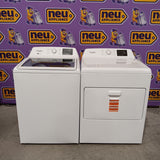 Whirlpool 4.2-4.3 Cu. Ft. Top Load Washer with 2-in-1 Removable Agitator and Soft Close Glass Lid WTW4307SW - Scratch & Dent (Minor) and Whirlpool 7.0 cu. ft. Electric Dryer with Adaptive Dry and Wrinkle Shield™ Option WED4307SW - Open Box