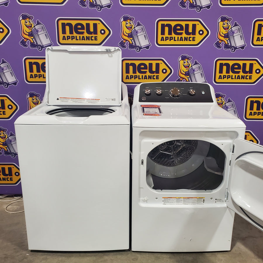 GE® 4.5 cu. ft. Capacity Washer with Stainless Steel Basket GTW485ASWWB - Scratch & Dent (Minor) and GE® 7.2 cu. ft. Capacity Electric Dryer with Up To 120 ft. Venting and Extended Tumble GTD48EASWWB - Certified Refurbished