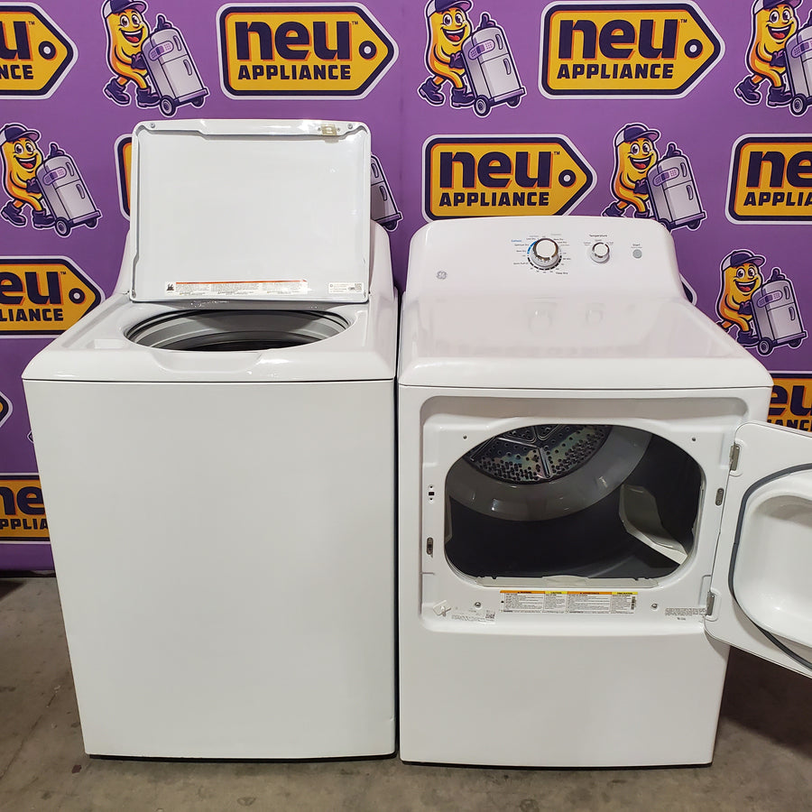 GE® 4.5 cu. ft. Capacity Washer with Stainless Steel Basket in White GTW465ASNWW - Certified Refurbished and GE® 7.2 cu. ft. Capacity Aluminized Alloy Drum Gas Dryer GTD33GASKWW - Certified Refurbished