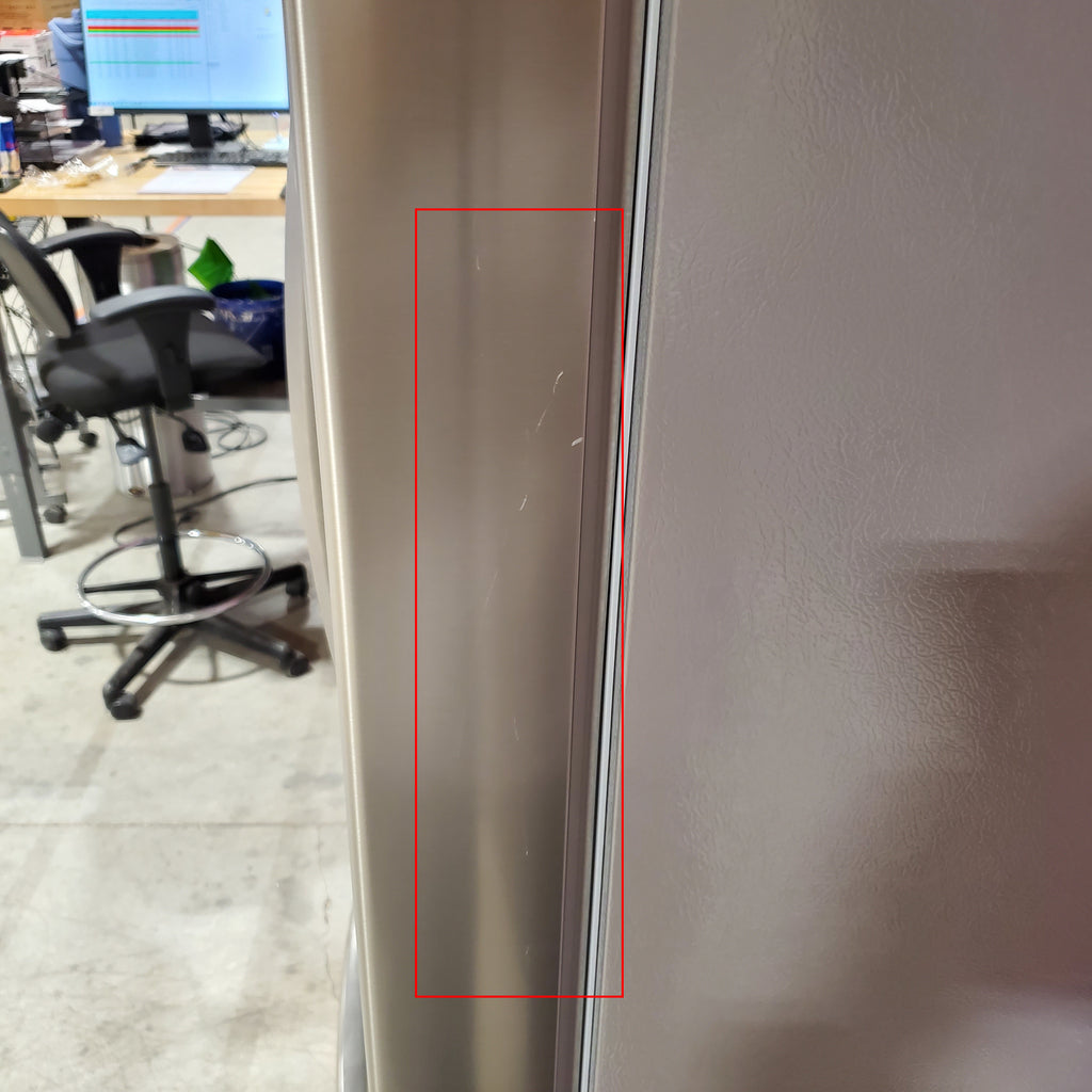 Frigidaire 27.8-cu ft ENERGY STAR French Door Refrigerator with Dual Ice Maker in Fingerprint Resistant Stainless Steel 20SD094 - GRFS2853AF - Scratch & Dent (Major)