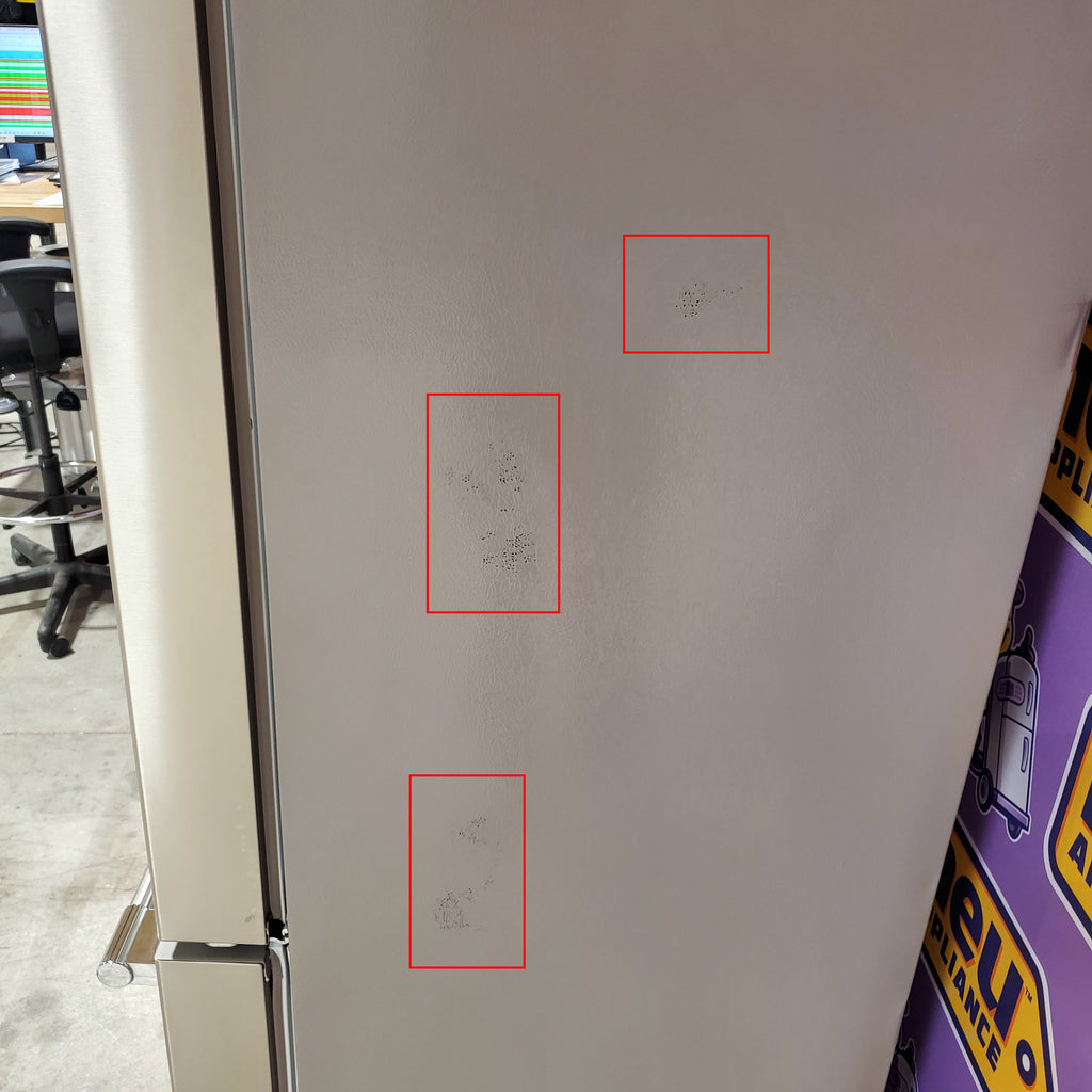 Frigidaire Counter-Depth Professional ENERGY STAR 22.6 Cu. Ft. French Door with CrispSeal® Plus Crispers with Auto Humidity 4SD447 - PRFC2383AF - Scratch & Dent (Moderate)