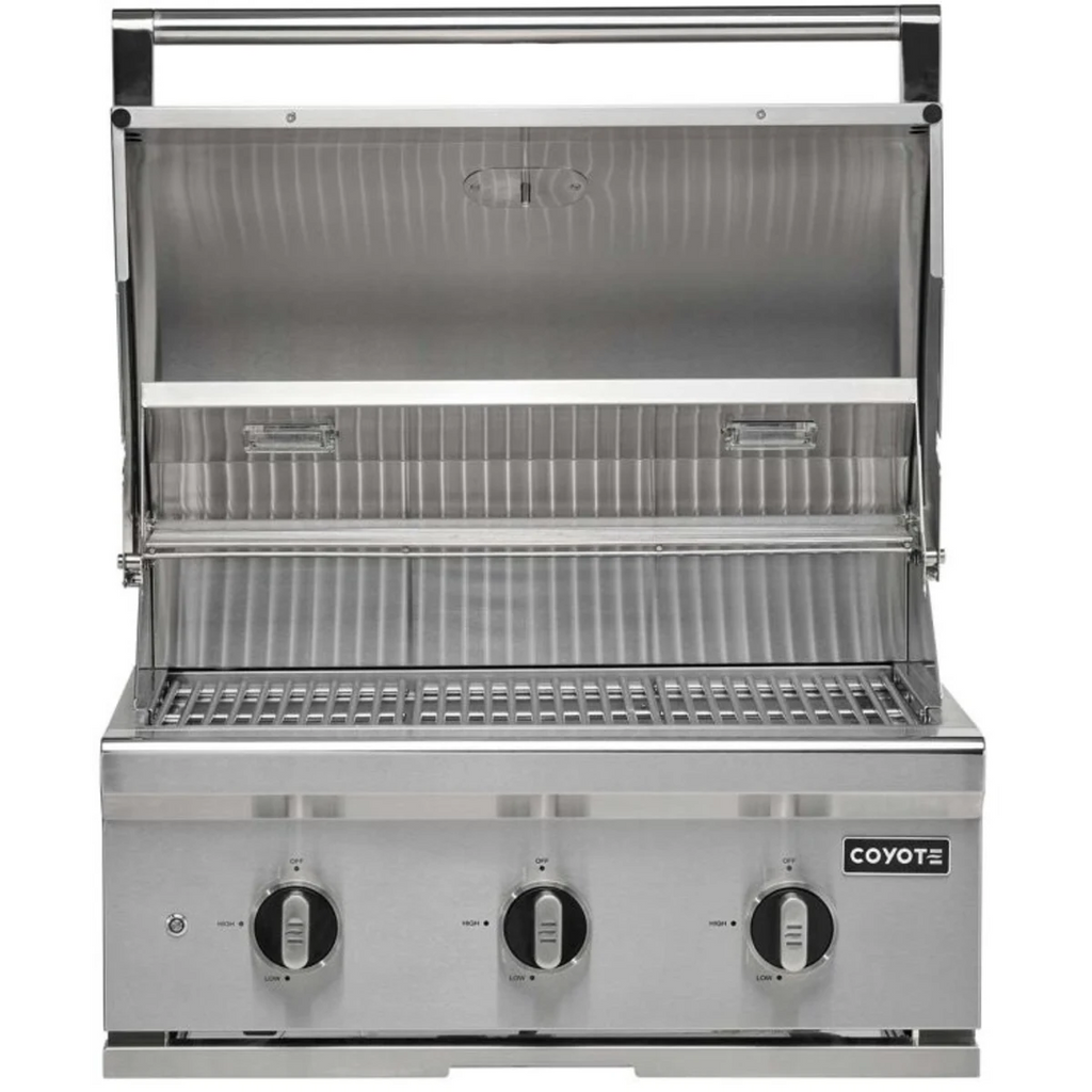 Coyote 30 Inch Built-In Stainless Steel Gas Grill with 640 sq. in. Total Cooking Area, 3 Burner, Interior Lighting, Integrated Windguard, and Smudge Proof Control Panel 1118327 - C3C30NG - Scratch & Dent (Minor)
