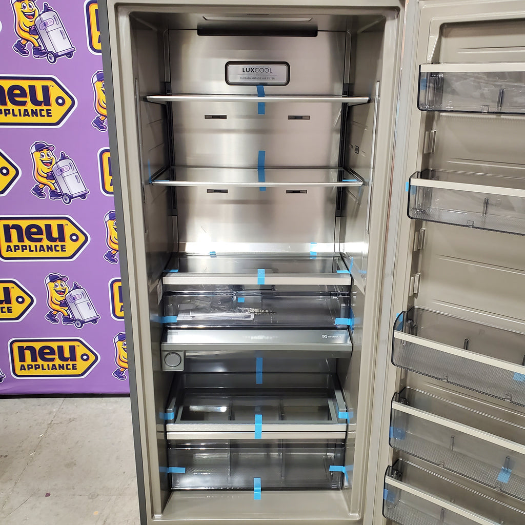 Pictures of Electrolux 19 Cu. Ft. Single-Door Refrigerator 3SD833 - EI33AR80WS - Scratch & Dent (Minor) - Neu Appliance Outlet - Discount Appliance Outlet in Austin, Tx