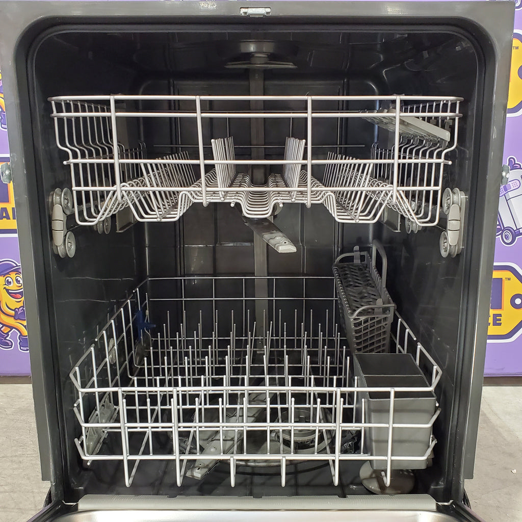 Whirlpool Dishwasher with AI Intelligent Wash and 47 dBA in Stainless Steel 30131SD51 - WDT750SAKZ - Scratch & Dent (Minor)