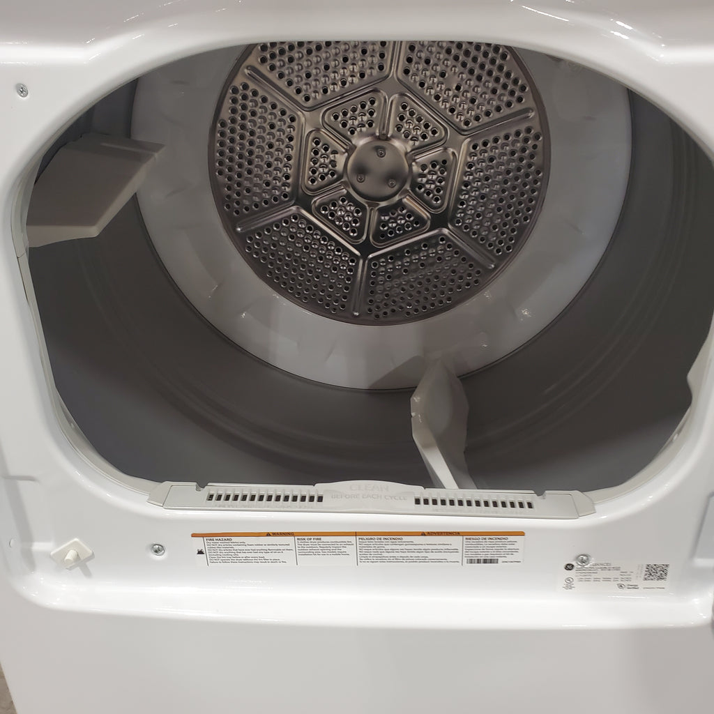 Hotpoint Top Load 3.8 Cu. Ft. Washer with Stainless Steel Basket and Heavy Duty Agitator HTW240ASKWS and Hotpoint Electric Vented 6.2 Cu. Ft. Dryer with Aluminized Alloy Drum HTX24EASKWS - Certified Refurbished
