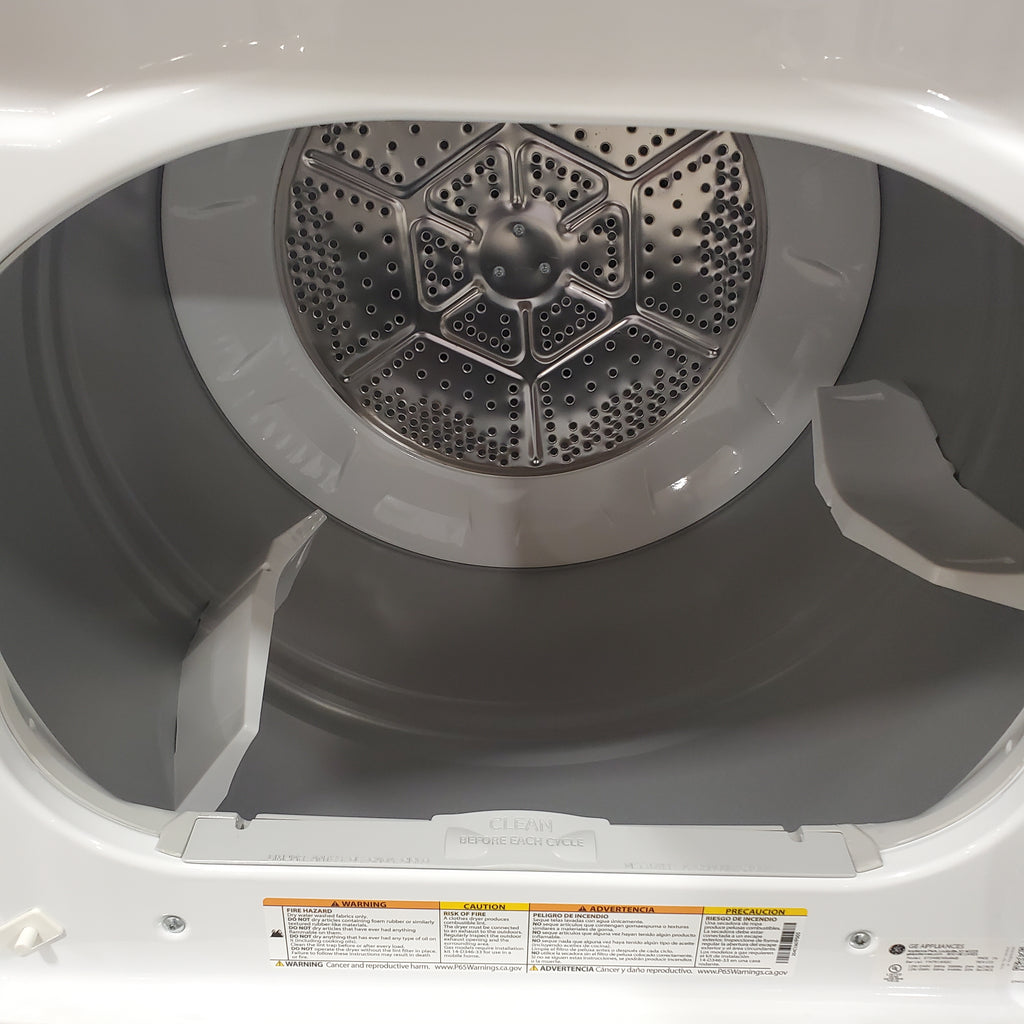 GE 4.5 cu. ft. Capacity Washer with Water Level Control GTW585BSVWS - New in Box and GE 7.2 cu. ft. Capacity Electric Dryer with Up To 120 ft. Venting and Extended Tumble  16028 - GTD48EASWWB - Certified Refurbished