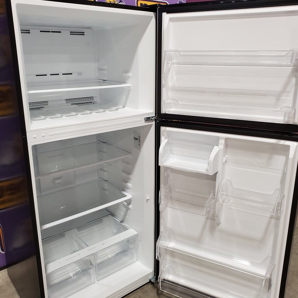 Vissani 18.1 cu. ft. Top Freezer Refrigerator in Fingerprint Resistant Stainless Steel Look, Garage Ready 251311SD921 - MDTF18SSR5 - Scratch & Dent (Moderate)