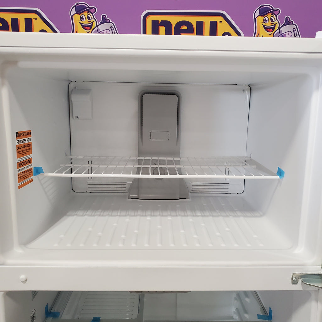 Pictures of Whirlpool 33" Wide Top Freezer 20.5 cu ft Refrigerator with Ice Maker and Frameless Glass Shelves and Flexi-Slide Bin 3SD865 - WRT311FZDW - Open Box - Neu Appliance Outlet - Discount Appliance Outlet in Austin, Tx
