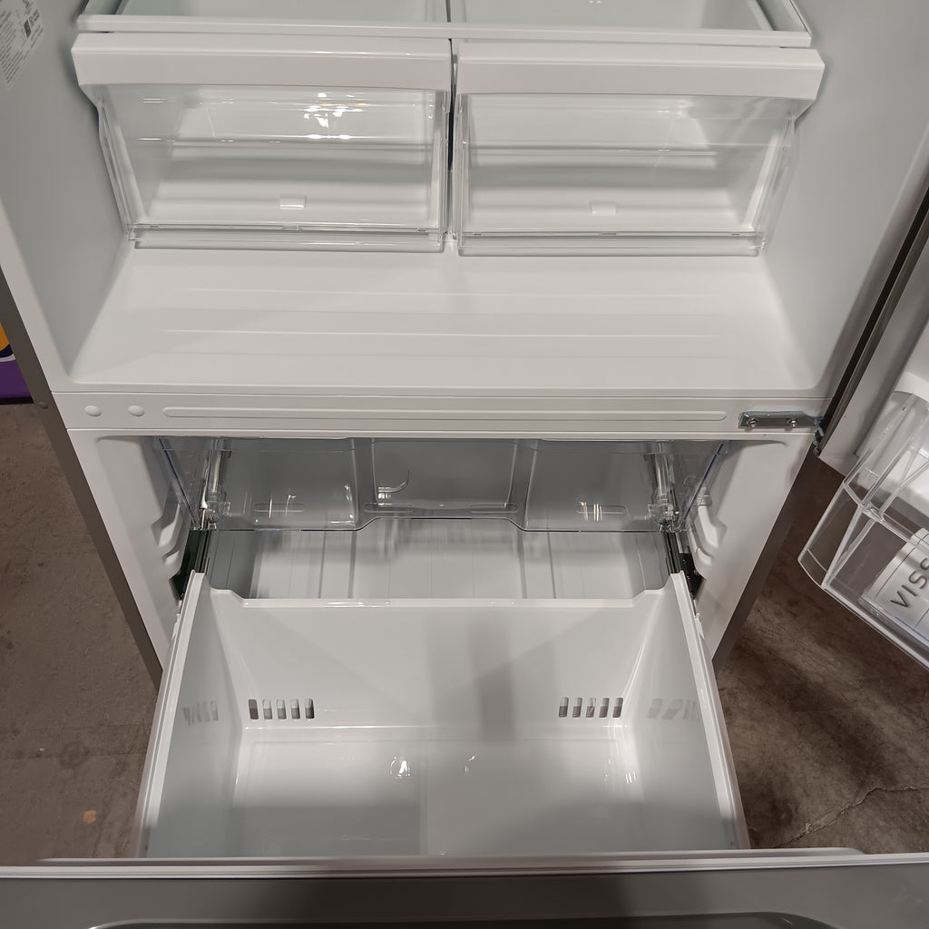 Pictures of Vissani 18.7 cu. ft. Bottom Freezer Refrigerator in Stainless Steel 25CR175 - MDBF18SS - Scratch & Dent - Minor - Neu Appliance Outlet - Discount Appliance Outlet in Austin, Tx