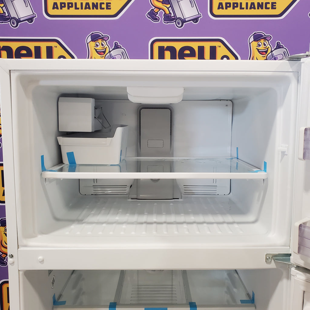 Whirlpool 33-inch 21 cu. ft. Wide Top Freezer Refrigerator 19SD013 - WRT541SZDW - Scratch & Dent (Minor)