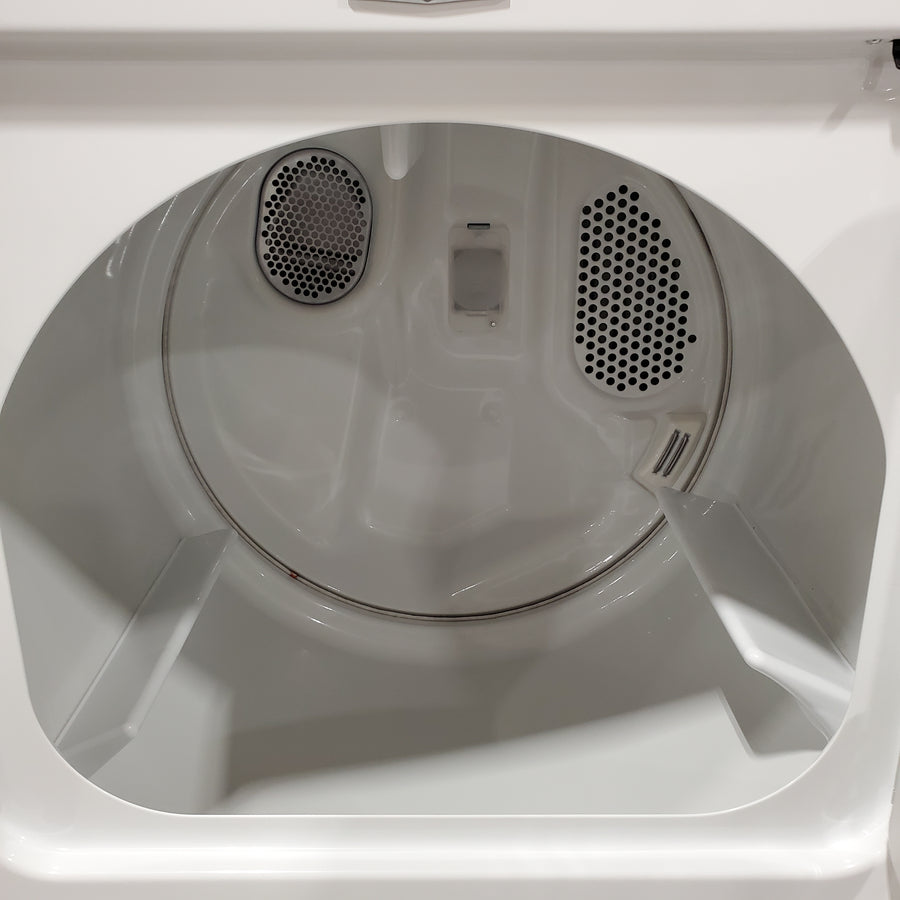 Maytag Top Load 4.8 cu ft Washer with Deep Fill and Slow-Close Glass Lid MVW6200KW - Scratch & Dent (Minor) and Maytag 7.0 cu ft Electric Dryer with Moisture Sensing and Quick Dry Cycle 16203 - MED6200KW - Scratch & Dent (Minor)