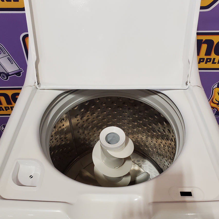 GE White Top Load 4.2 Cu. Ft. Washer with Stainless Steel Basket and Dual Action Agitator 90055 - GTW460ASJWW - Scratch & Dent (Moderate)