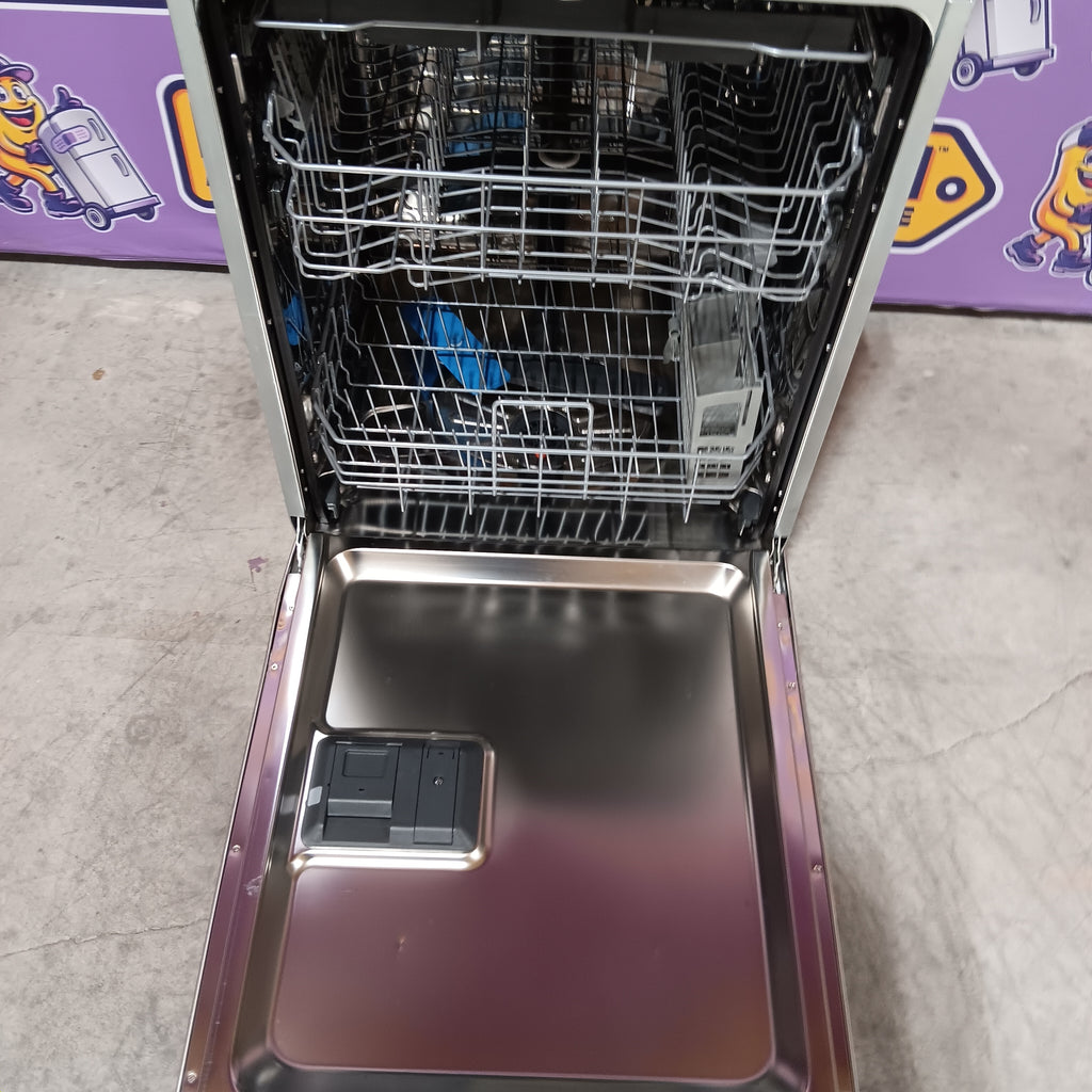 Pictures of Frigidaire Stainless Steel Tub Dishwasher with Third Rack 20131SD183 - FDSH4501AS - Scratch & Dent (Moderate) - Neu Appliance Outlet - Discount Appliance Outlet in Austin, Tx