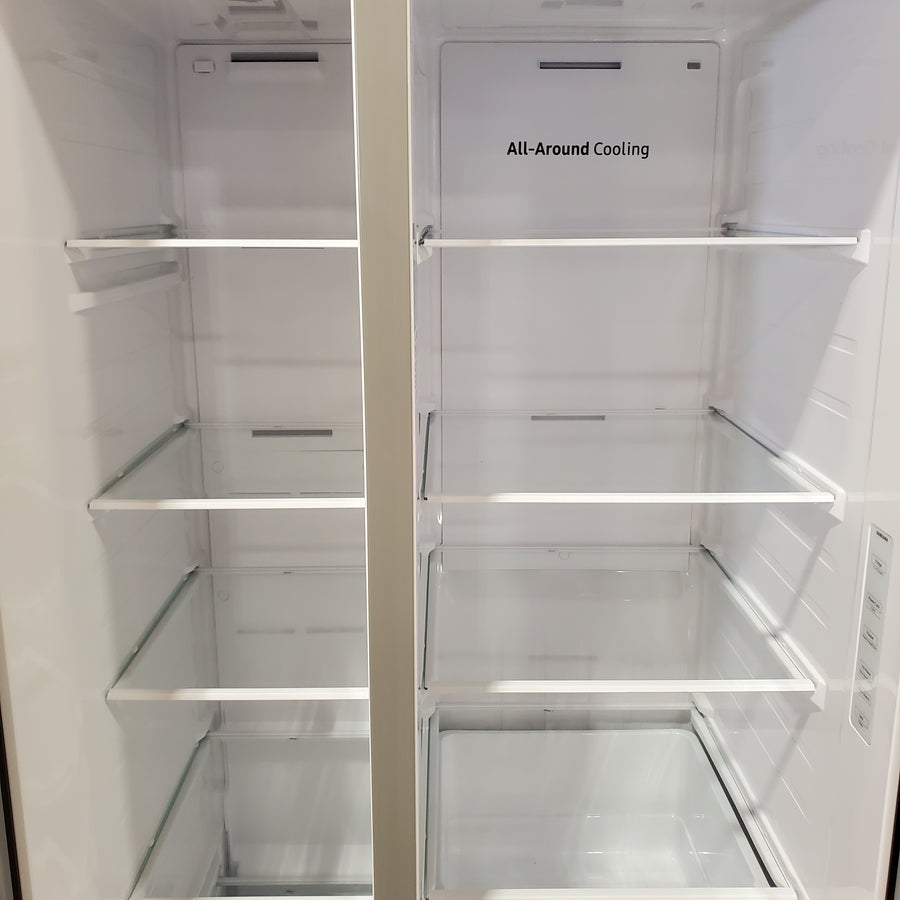 Samsung 27.4-cu ft Side-by-Side Refrigerator with Ice Maker in Fingerprint Resistant Stainless Steel 22133SD187 - RS27T5200SR - Scratch & Dent (Minor)