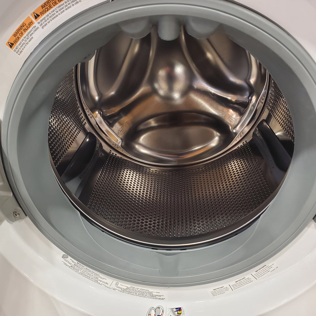 Pictures of Electrolux 300 Series 4.4 Cu. Ft. Front Load Washer with LuxCare® Wash System 3SD814 - ELFW7337AW - Scratch & Dent (Moderate) - Neu Appliance Outlet - Discount Appliance Outlet in Austin, Tx