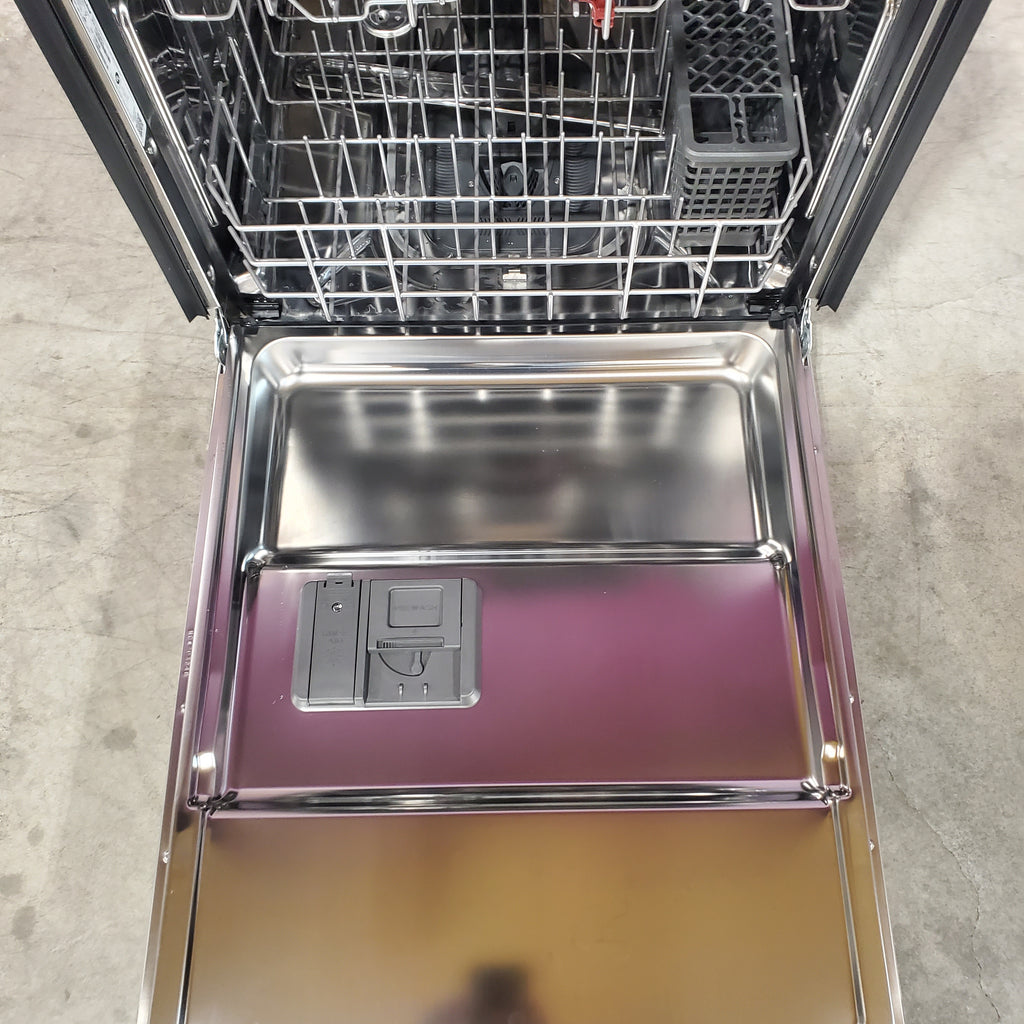 KitchenAid 360° Max Jets™ Third Rack Dishwasher with ProDry™ System 44 dBA 25SD093 - KDTS424SPS - Open Box