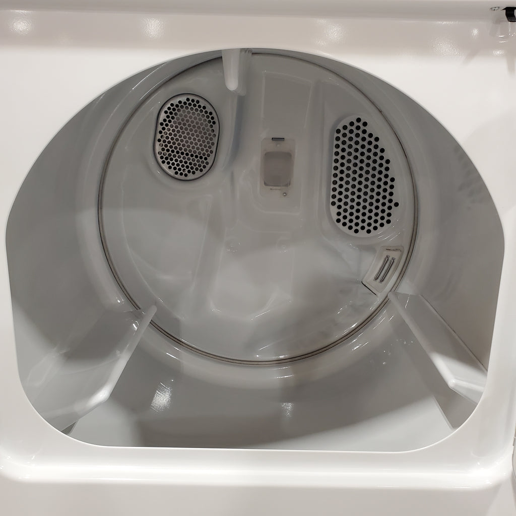 Pictures of Maytag Top Load 4.8 cu ft Washer with Deep Fill and Slow-Close Glass Lid MVW6200KW - Scratch & Dent (Minor) and Maytag 7.0 cu ft Electric Dryer with Moisture Sensing and Quick Dry Cycle 16168 - MED6200KW - Scratch & Dent (Minor) - Neu Appliance Outlet - Discount Appliance Outlet in Austin, Tx