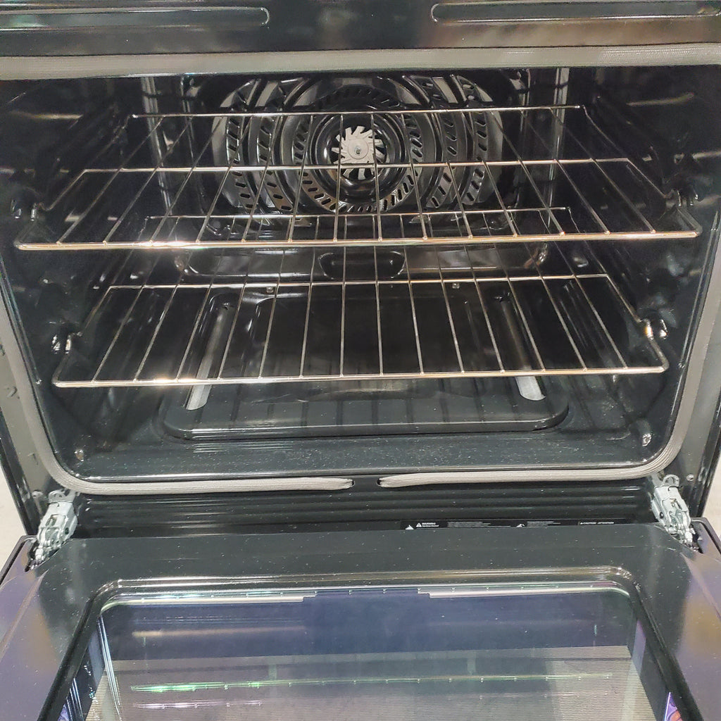 Pictures of Frigidaire Stainless Steel Gas Range with Air Fry and Five Burner Cooktop 3SD246 - FCRG3083AS - Scratch & Dent (Minor) - Neu Appliance Outlet - Discount Appliance Outlet in Austin, Tx