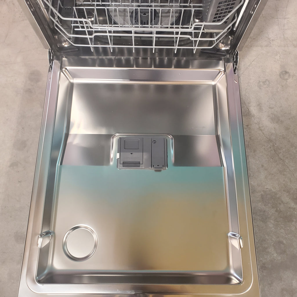 Pictures of GE Fingerprint Resistant Stainless Steel Energy Star Top Control Dishwasher with Stainless Steel Interior and Sanitize Cycle GDP670SYVFS - Open Box - Neu Appliance Outlet - Discount Appliance Outlet in Austin, Tx